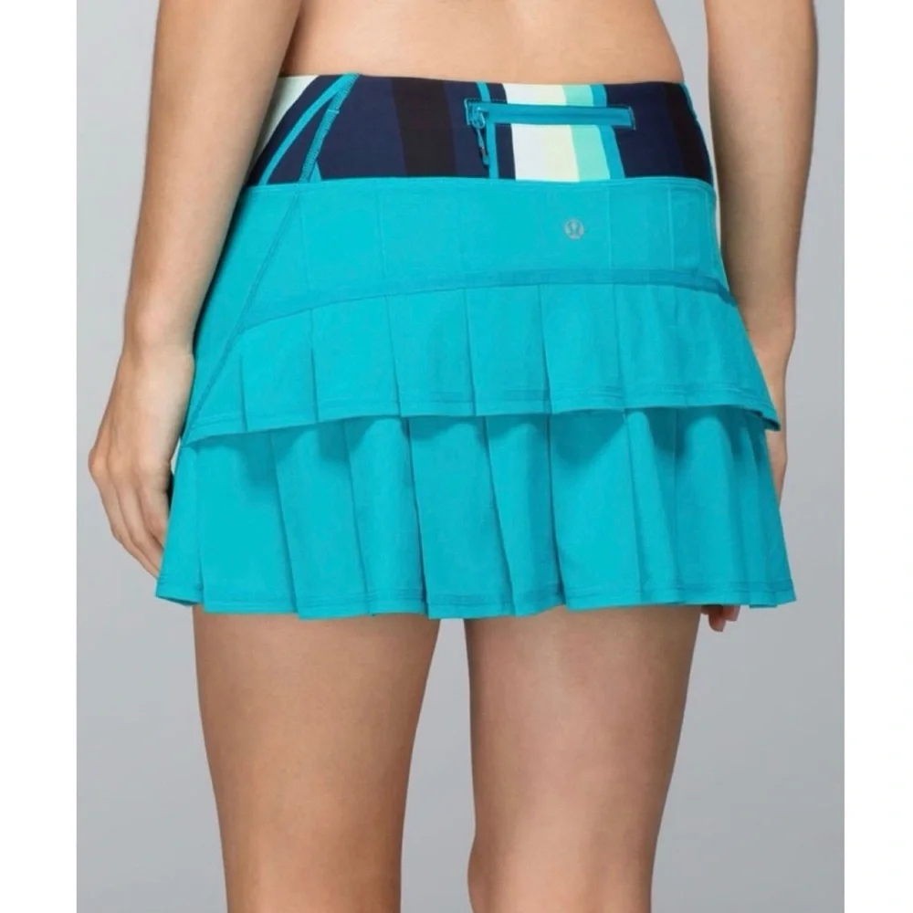 Lululemon Run: Pace Setter Skirt in Surge / Assorted Stripe Surge Size 4 - Picture 12 of 13